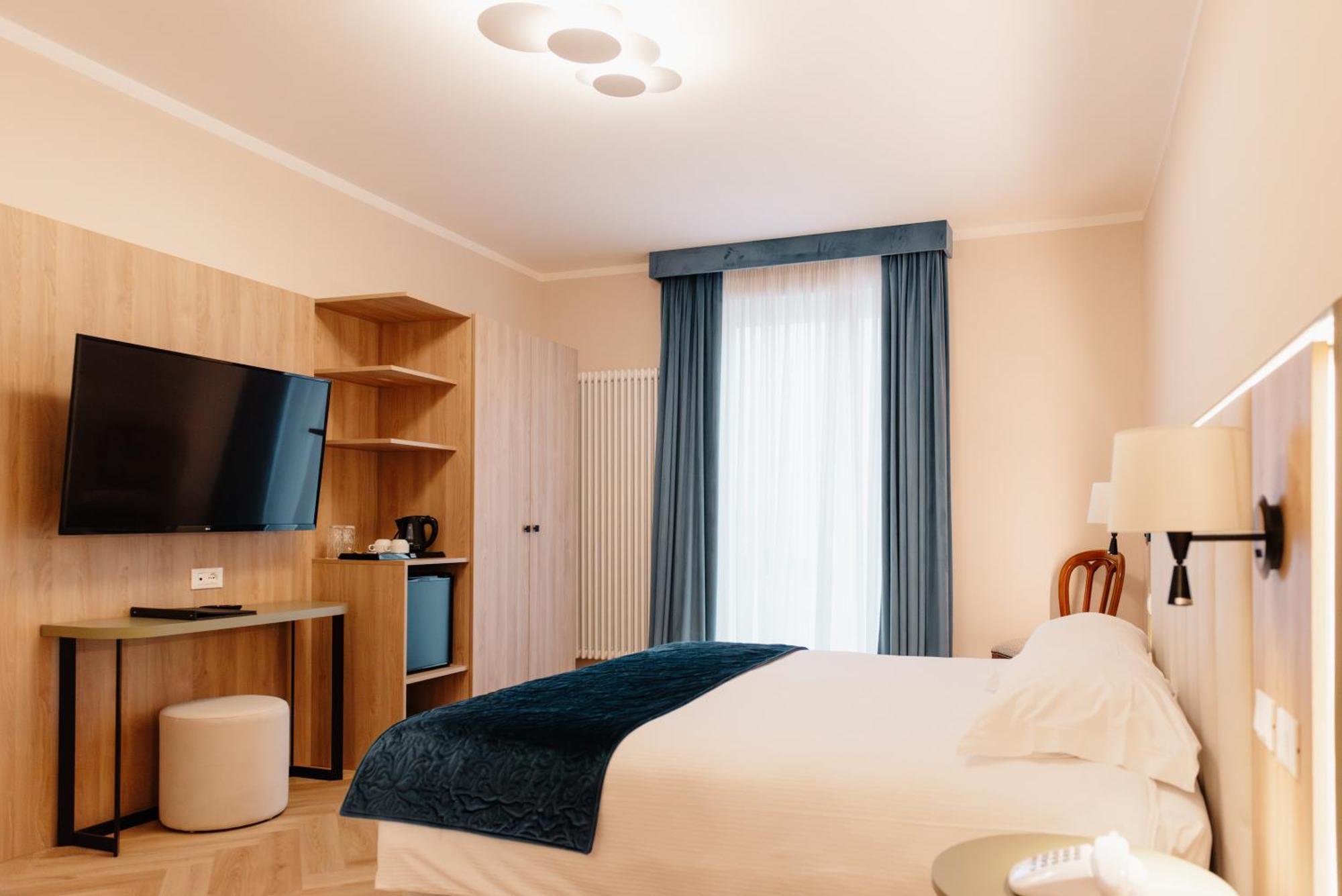 Hotel Due Palme เมอร์กอซโซ ภายนอก รูปภาพ